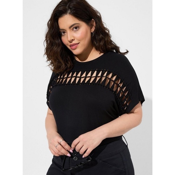 Torrid Knit Jersey Crew Neck Front Cutout Jersey Tee Plus 3X - Picture 2 of 10